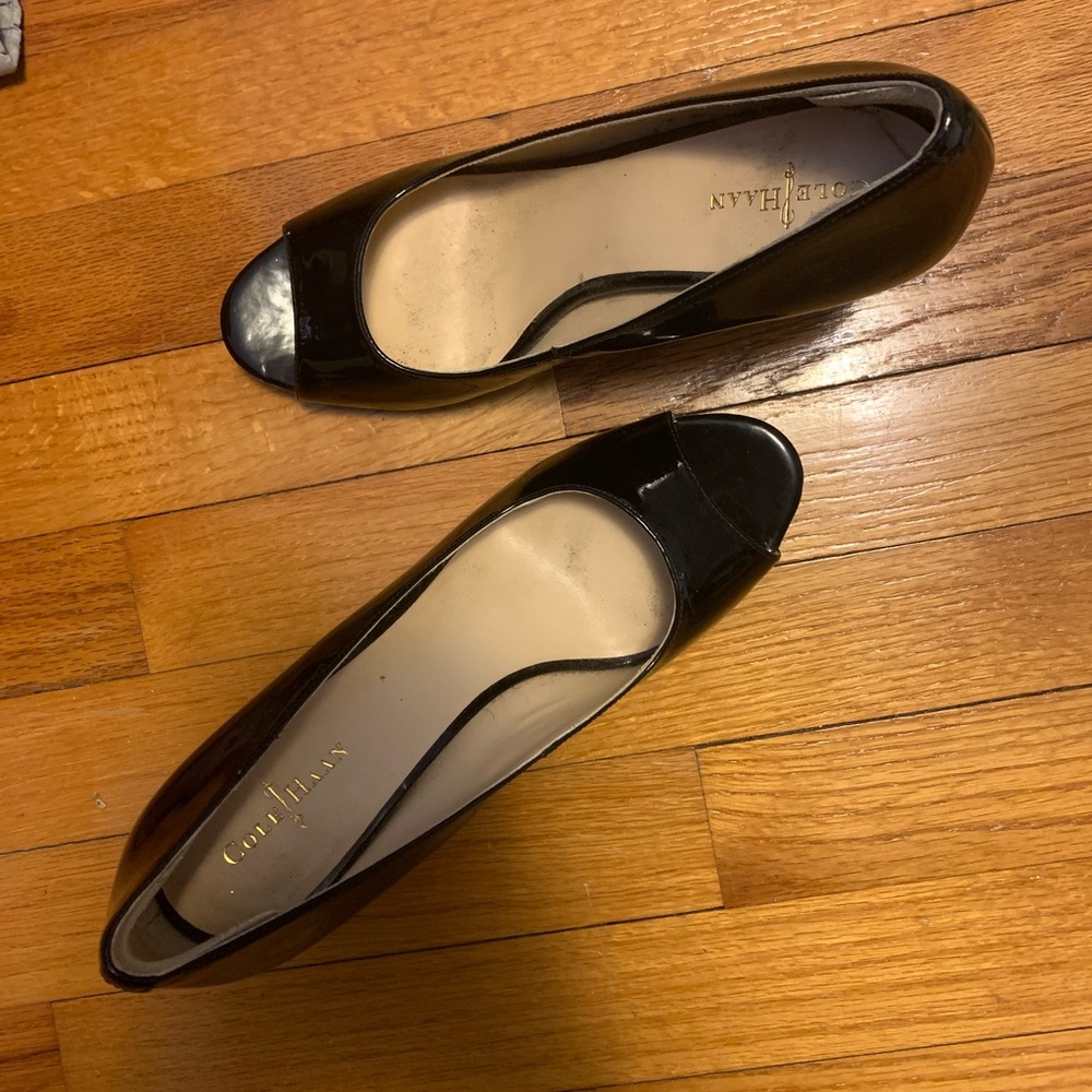 Cole Haan open toed black paten leather heels